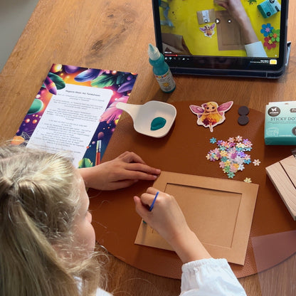 Kinderfeest knutselpakket Twinkelraam met lampje